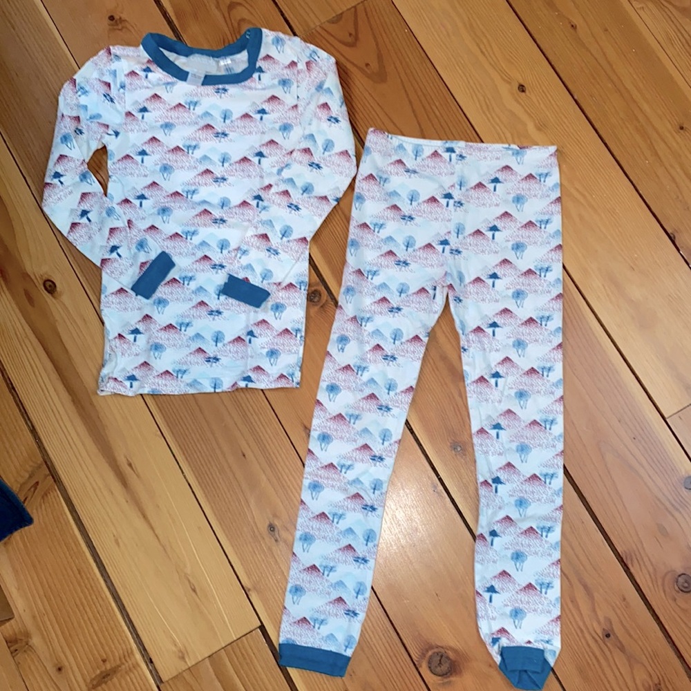Pajama Set - Picture 1 of 4